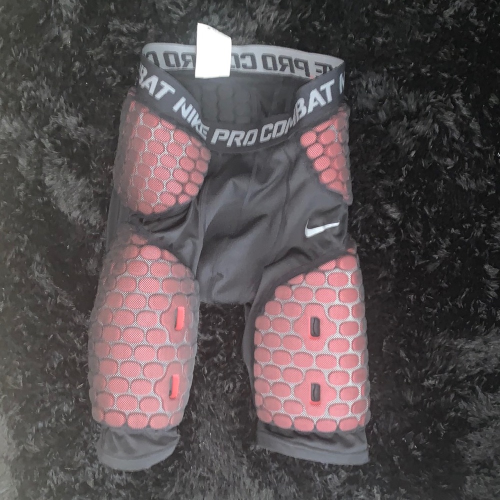 NIKE Pro Combat Padded Compression Shorts